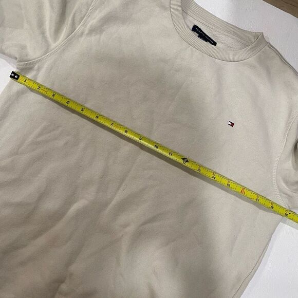Tommy Hilfiger Cream Crewneck Sweatshirt | Youth L (14/16) - Picture 4 of 4